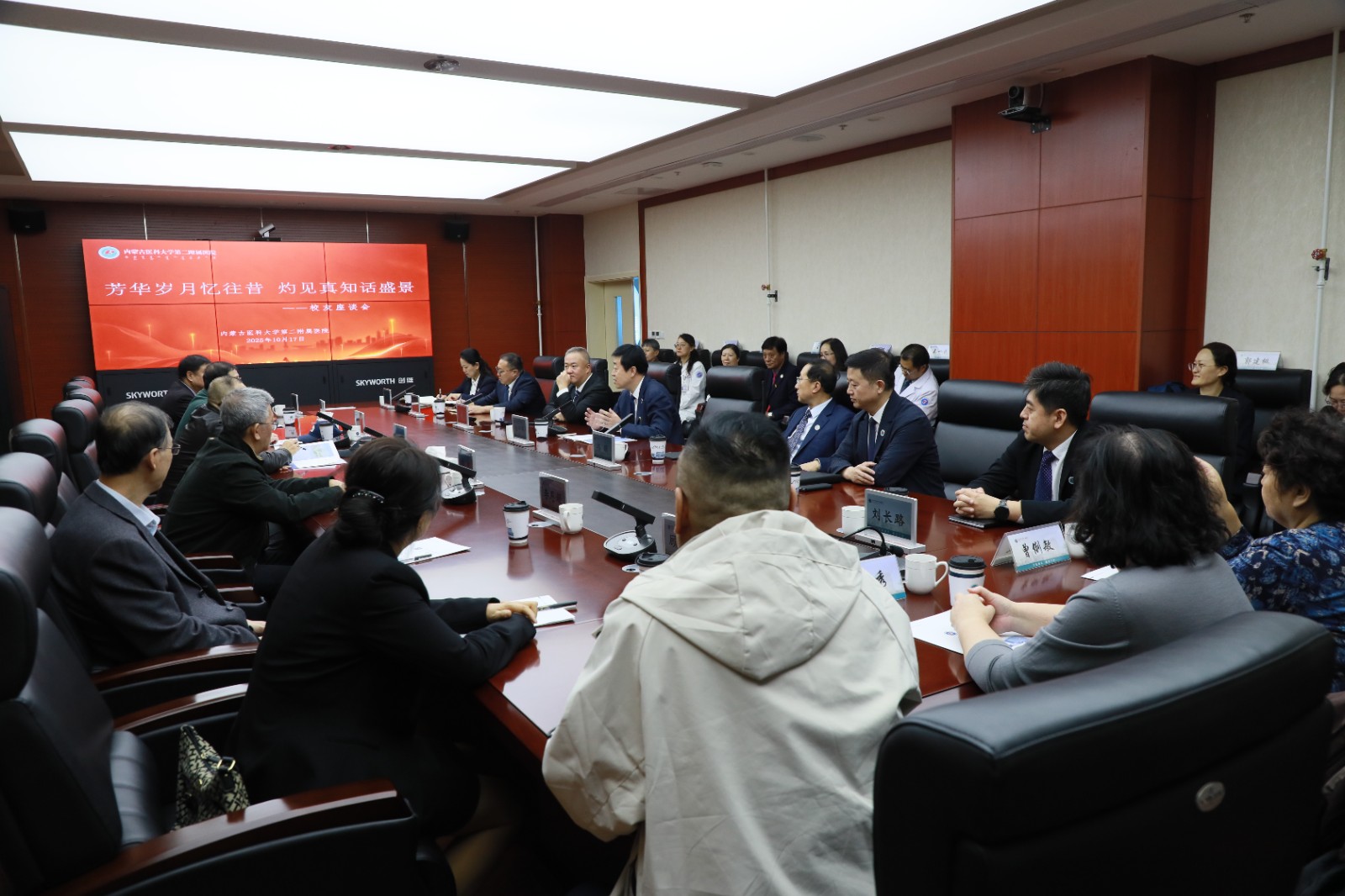 1760709932696068188.jpg 1760709932696068188.jpg